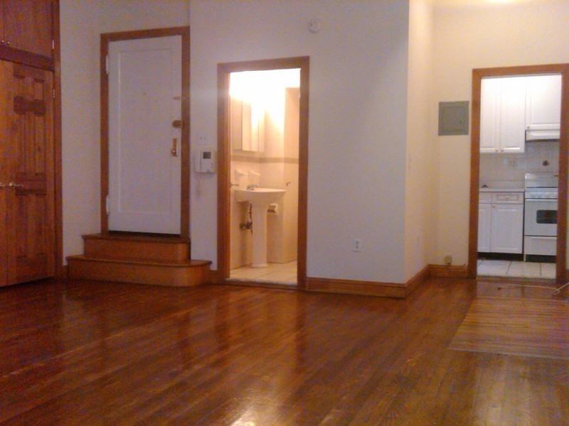 East 36th Street ##msD