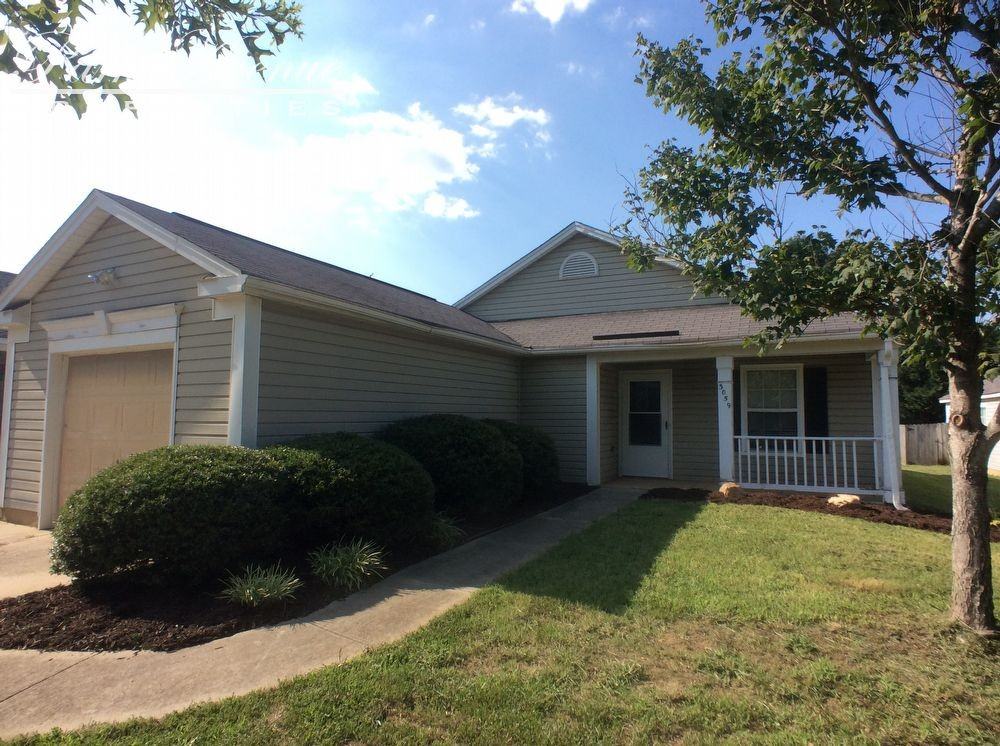 3059 Champion Ln SW - Photo 2 of 13