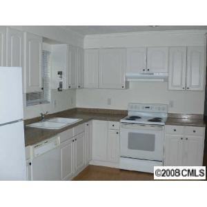 1250 B St - Photo 2 of 6