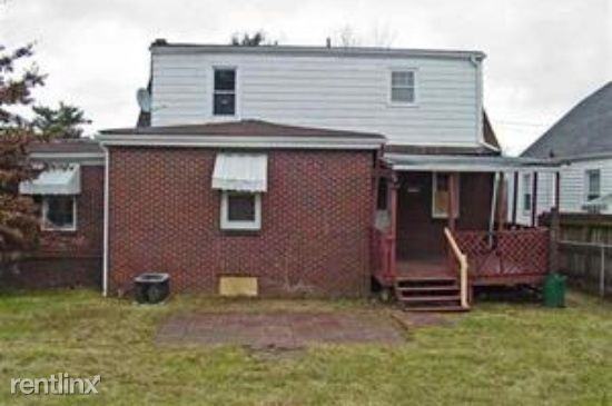 3729 Marlamont Way - Photo 3 of 16