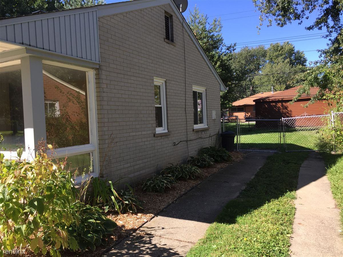 125 Sheffield Dr - Photo 2 of 10