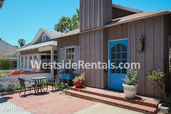 139 Hart Ave - Photo 3 of 30