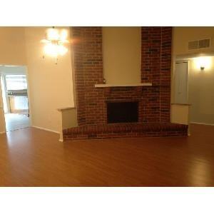 8514 Kensington Dr - Photo 3 of 16