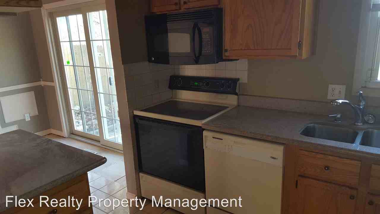 160 Dillrose Dr - Photo 3 of 10