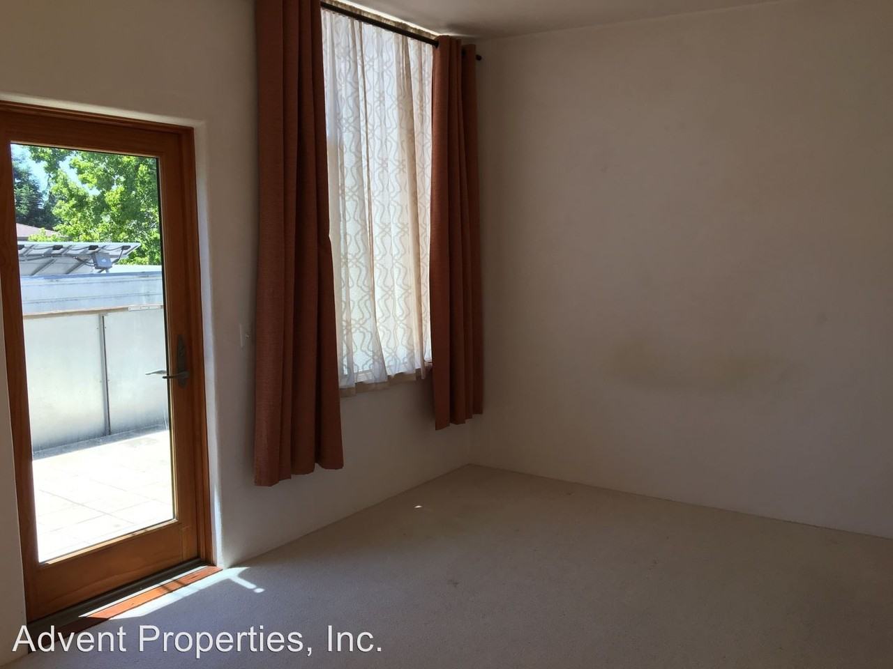 2476 M.L.K. Jr Way - Photo 3 of 12