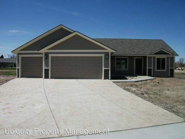 204 5th Ave - Photo 2 of 11