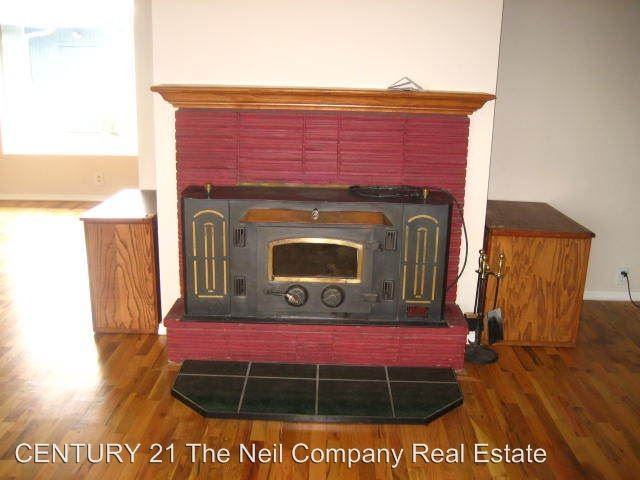 222 Pike St - Photo 3 of 8