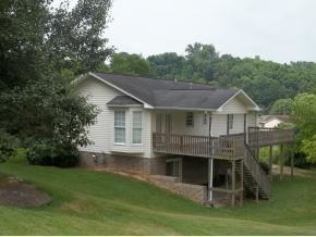102 Mountain View Dr - Photo 3 of 33
