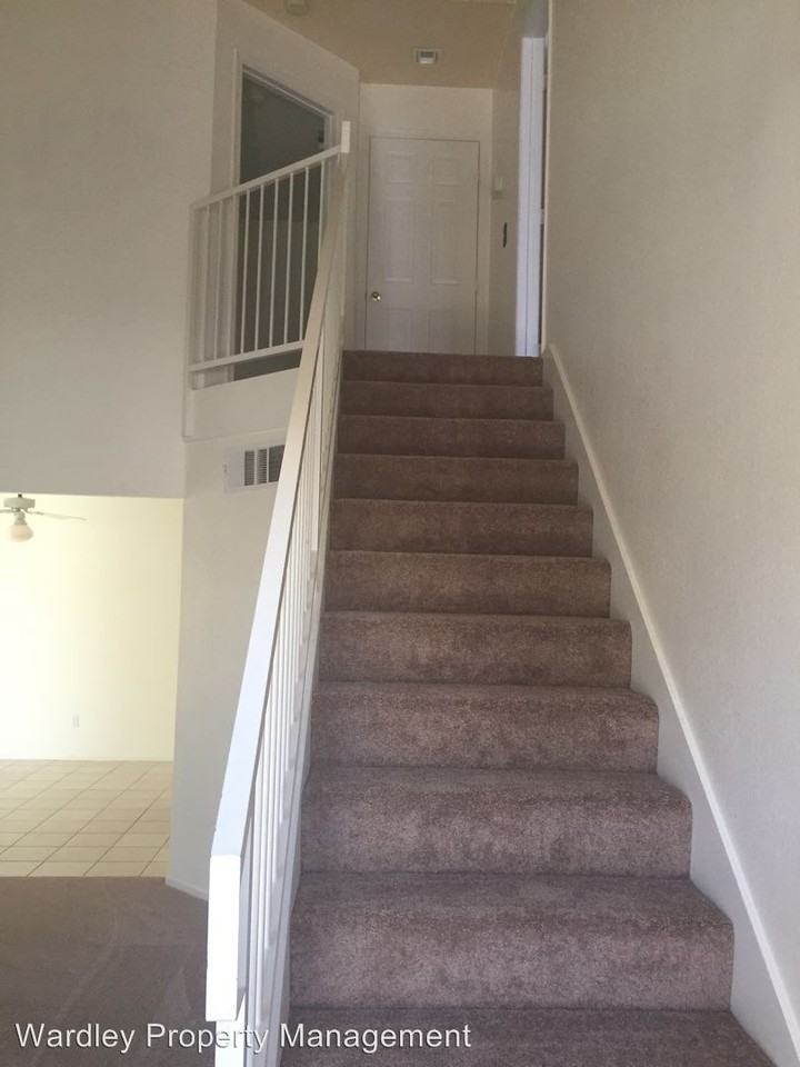 8449 Sewards Bluff Ave - Photo 2 of 4