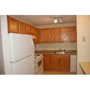 11 Timberwood Dr #101 - Photo 3 of 8