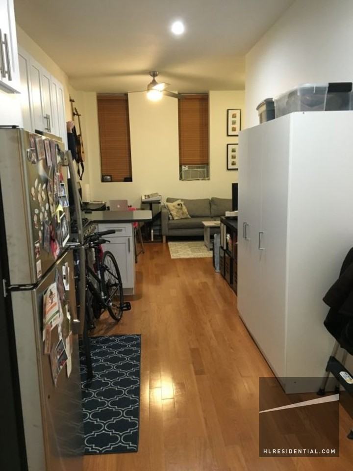 65 Bond St #2 - Photo 3 of 9