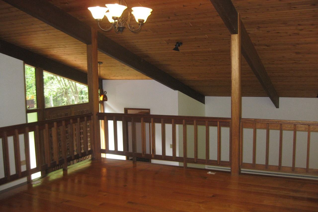 97 Canterbury Ct - Photo 3 of 10