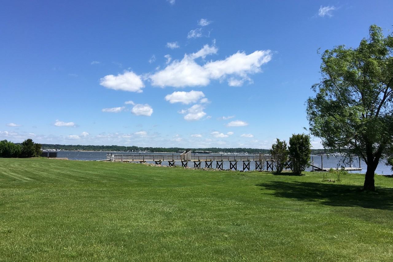 30 Pheasant Run - Photo 2 of 10