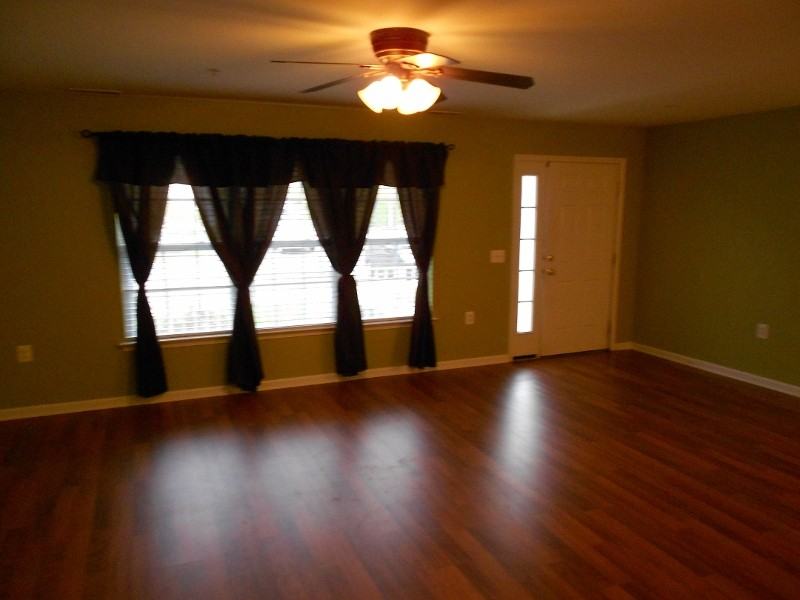 707 Sunflower Way - Photo 2 of 16