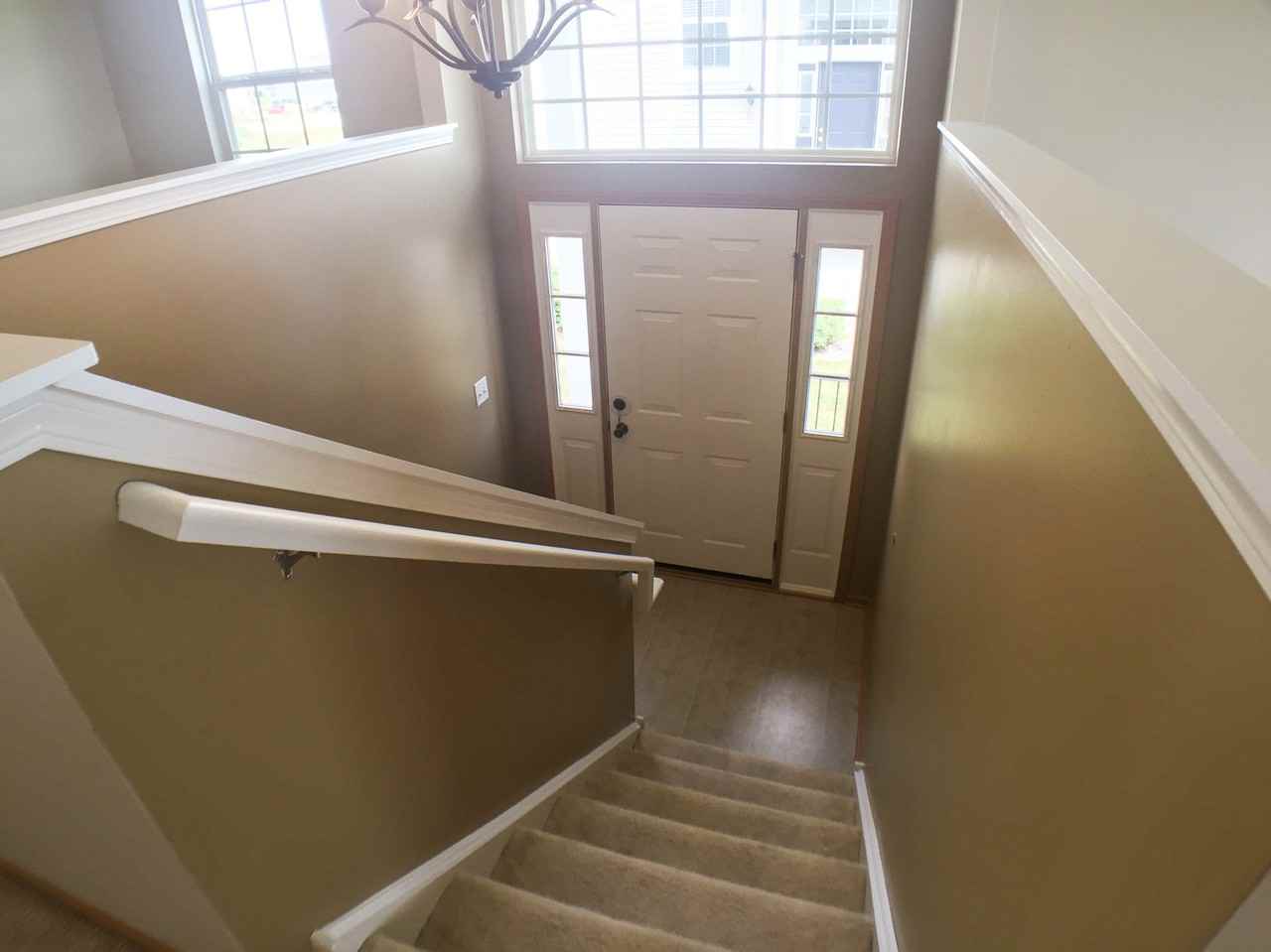 1069 Marcello Dr - Photo 3 of 17