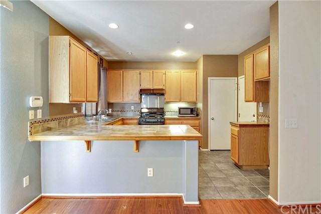 16749 Innisbrook Ln - Photo 3 of 12