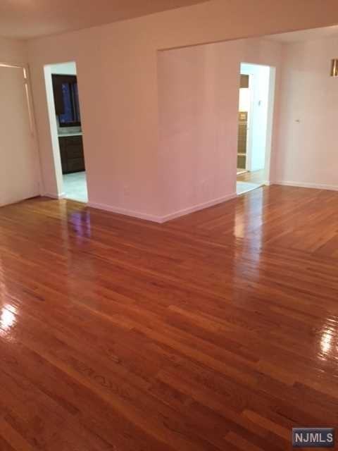 85 Eastern Way #2ndFL - Photo 2 of 11