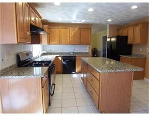 15 Cobblestone Way - Photo 3 of 26
