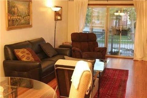 1559 Shale Oak Mews Main - Photo 2 of 8