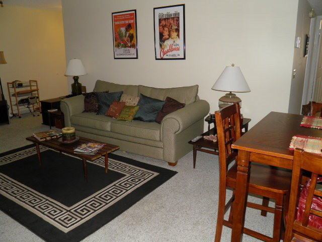 217 Walmar Grove - Photo 2 of 6