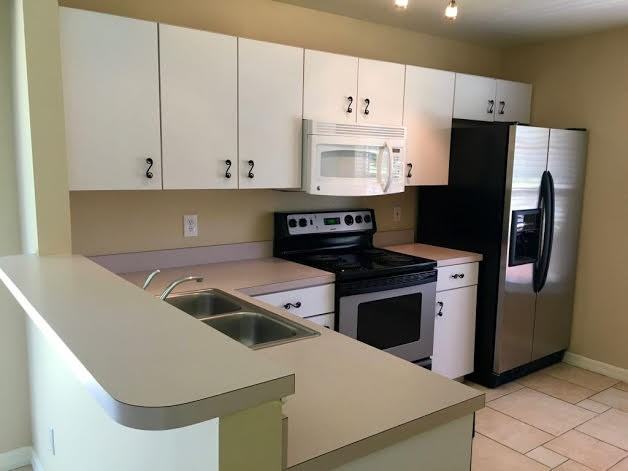 1308 Spokane Ave - Photo 2 of 9