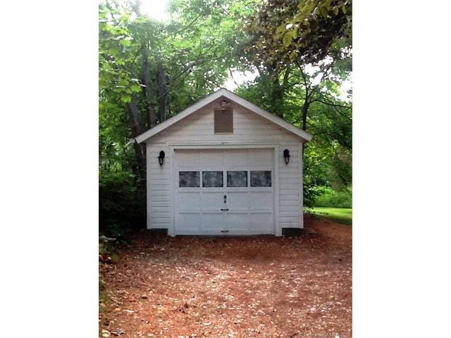 79 Babcock Hill Rd - Photo 2 of 29