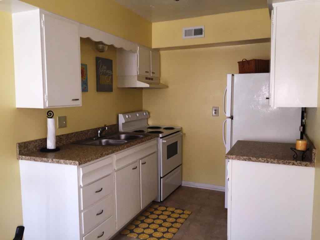 Continental Square Apartments 1508 Continental Square, Lexington, KY