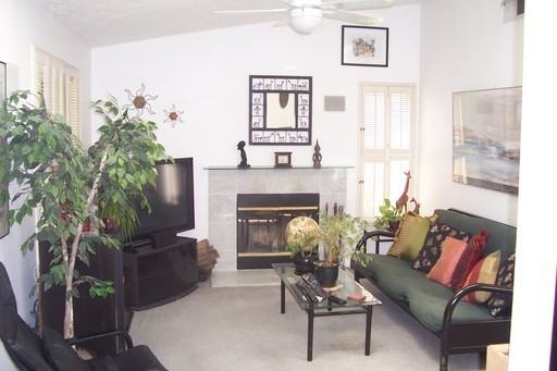 25623 Alicante Dr - Photo 3 of 7