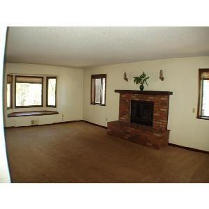 1301 W Shullenbarger Dr - Photo 3 of 16