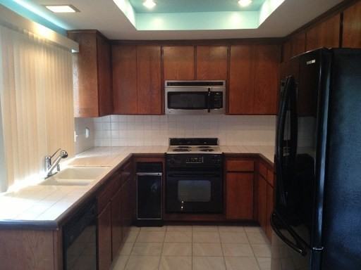 2752 Meadow Lark Dr - Photo 2 of 17