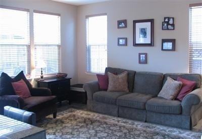 8460 Bennington Ct - Photo 3 of 7