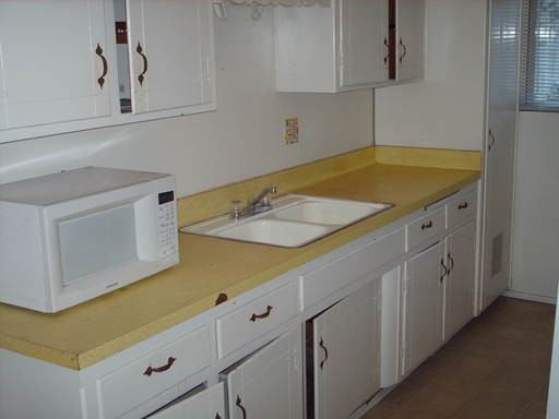 3046 Juniper St - Photo 2 of 5