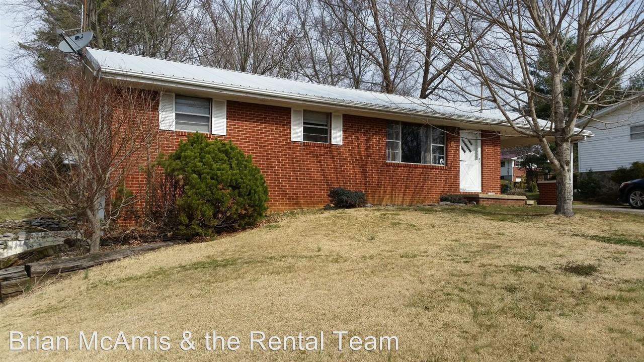 50 Bobbie Ave - Photo 2 of 19