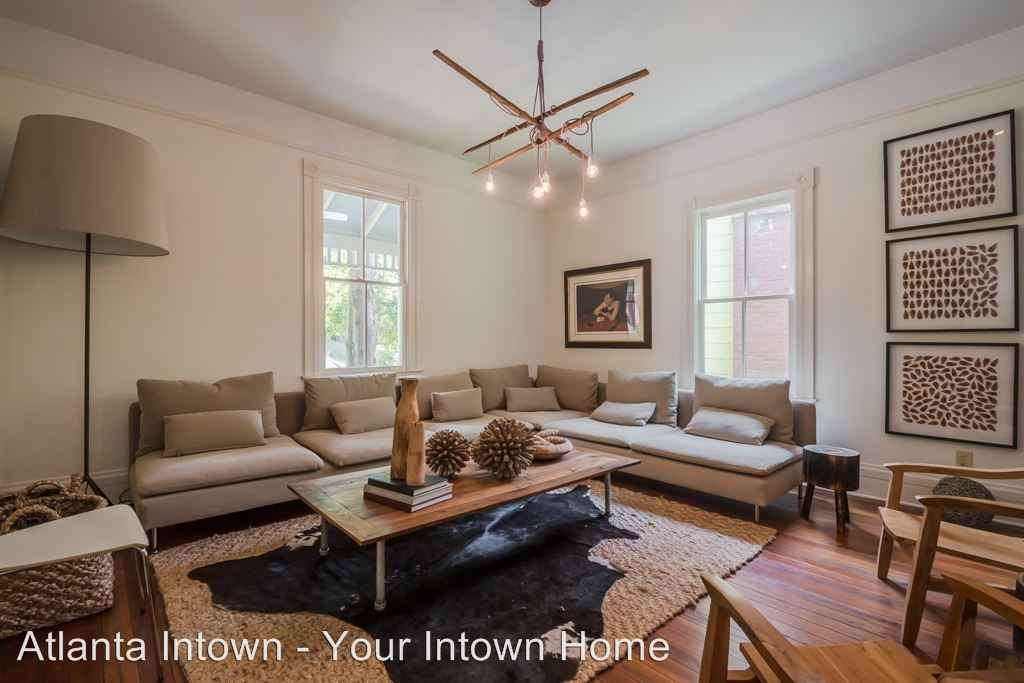 147 Powell St SE - Photo 3 of 38