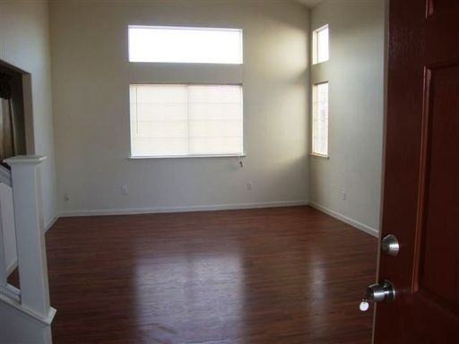 1032 Bison Way - Photo 2 of 15