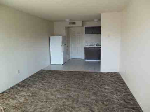 1189 Kelso St - Photo 2 of 12