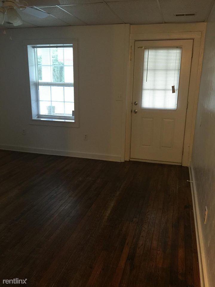 121 River Dr - Photo 3 of 4