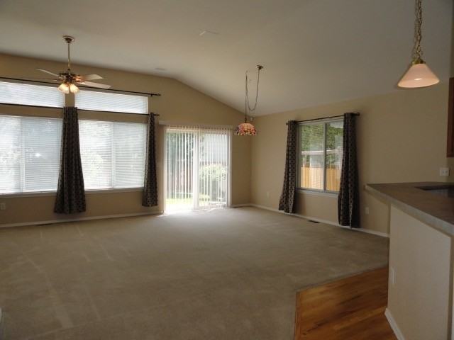 10490 Falcon St - Photo 3 of 27