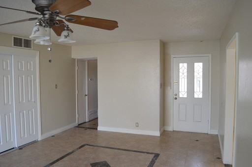 4512 Nolan Ln - Photo 2 of 26