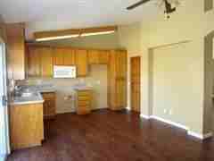 1927 Worchester Ct - Photo 3 of 13