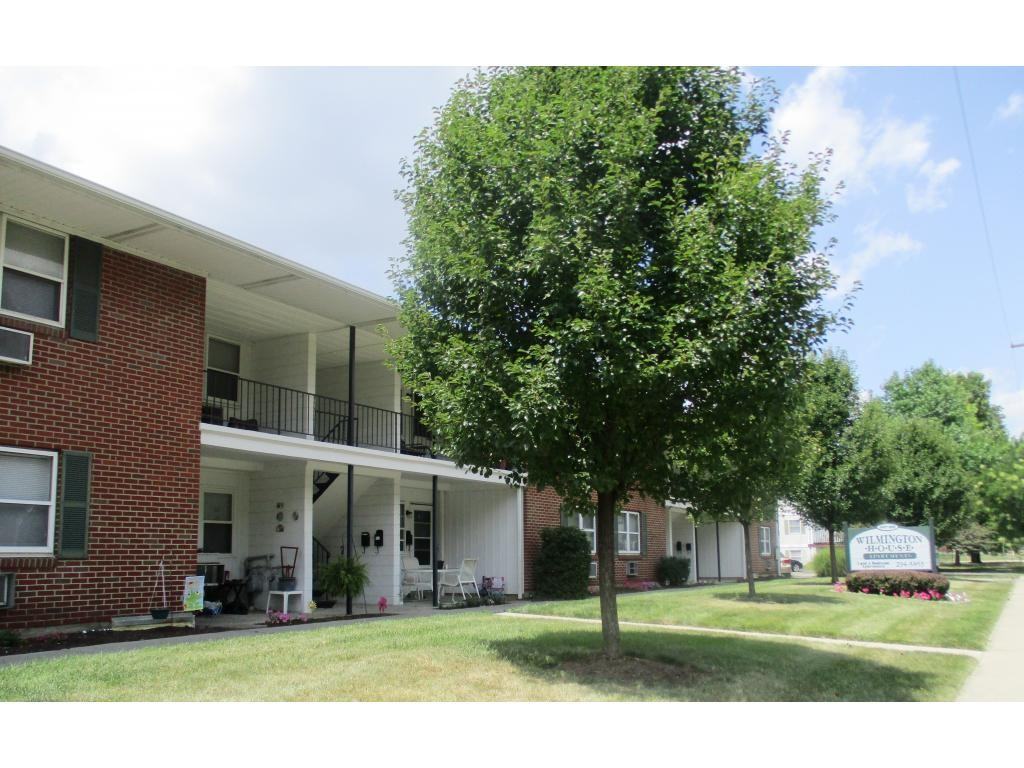 Wilmington House & Roscommon Place Apartments - Photo 2 of 19