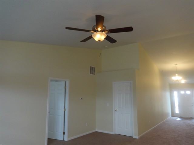 136 Dowler Dr - Photo 2 of 11