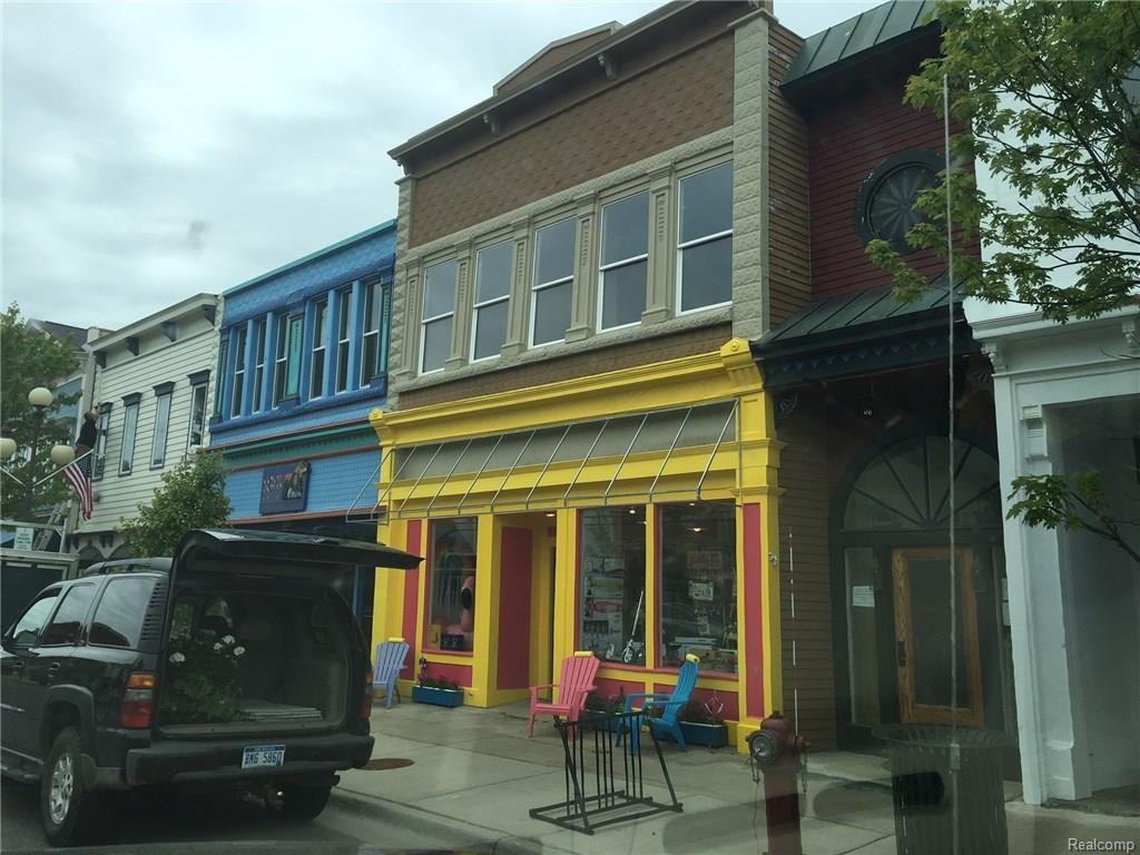 152 E Main St #a - Photo 2 of 10