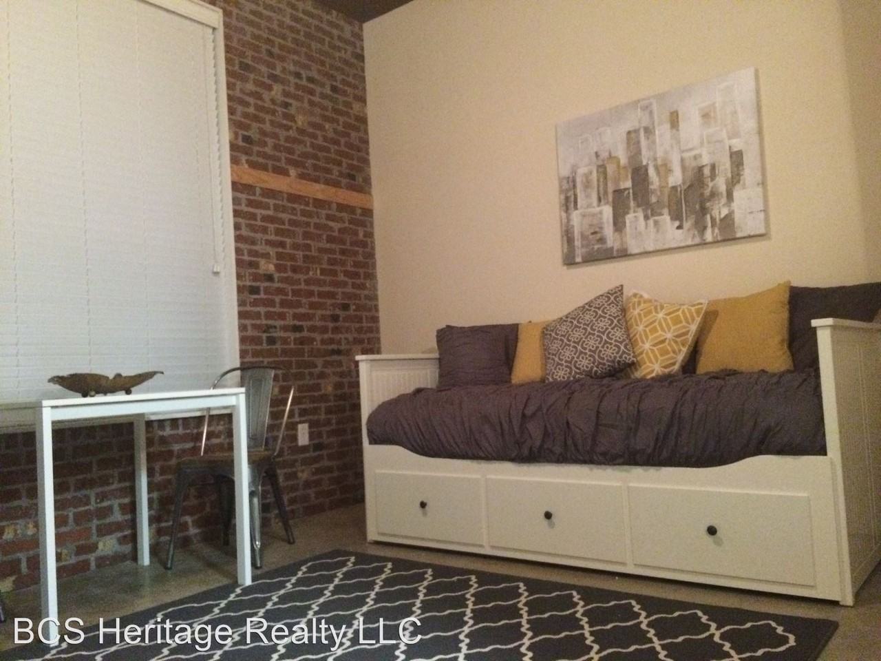 418 College Main #100 - Photo 3 of 12