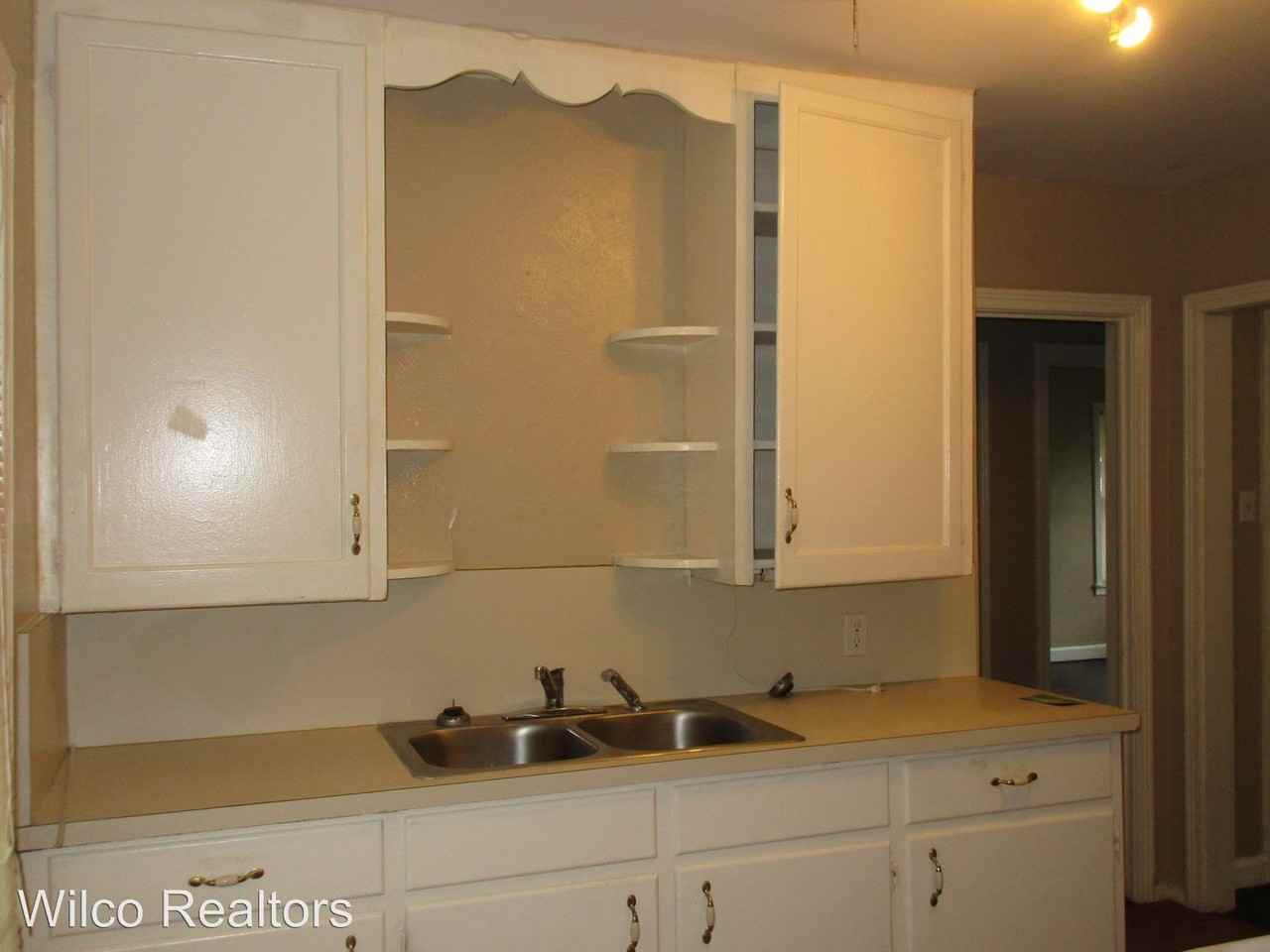 205 Athenia Dr - Photo 2 of 8