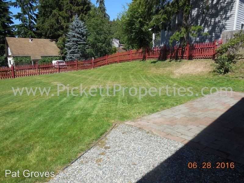 27474 Gamble Bay Rd NE - Photo 3 of 12