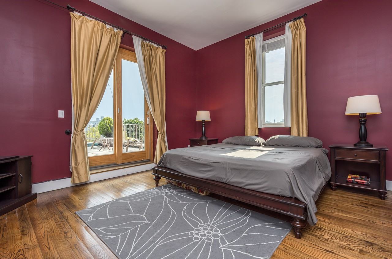 49 Engert Avenue #31