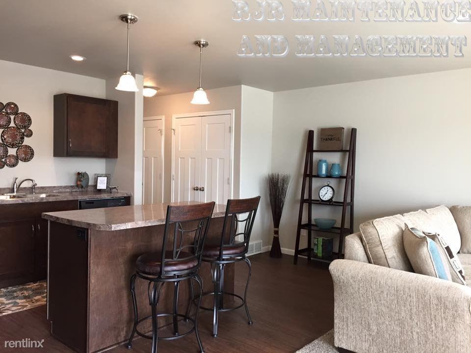 4009 29th St SE - Photo 3 of 15