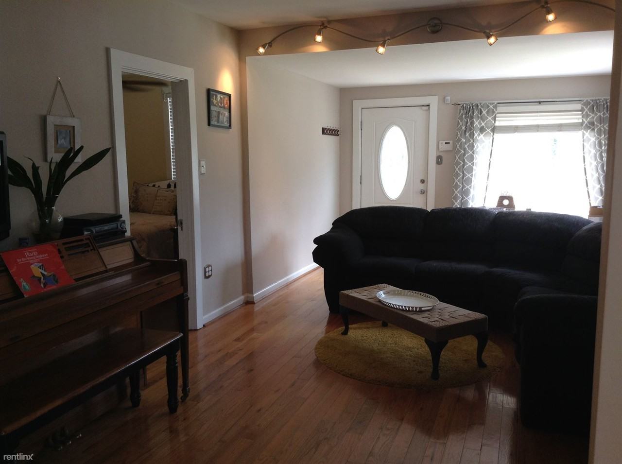 25 W Buckingham Ave - Photo 2 of 15