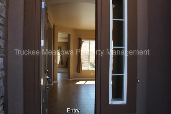4769 Cobra Dr - Photo 3 of 40